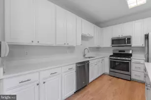 20831 Miranda Falls Square, Sterling, VA 20165 - Photo 28