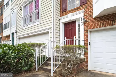 20831 Miranda Falls Square, Sterling, VA 20165 - Photo 4