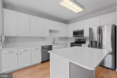 20831 Miranda Falls Square, Sterling, VA 20165 - Photo 24