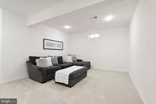 42222 Cameron Parish Dr, Ashburn, VA 20148 - Photo 44