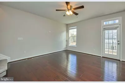 25234 Orchard View Terrace, Chantilly, VA 20152 - Photo 6