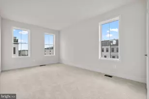 43305 Farringdon Sq, Broadlands, VA 20148 - Photo 18