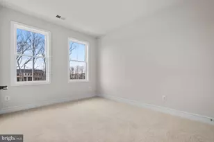 23021 Blue Eagle Ter, Ashburn, VA 20148 - Photo 22