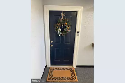 20588 Cornstalk Terrace #202, Ashburn, VA 20147 - Photo 2