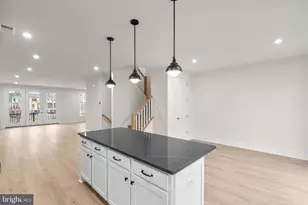 23019 Blue Eagle Ter, Ashburn, VA 20148 - Photo 6