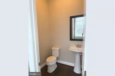 20396 Roslindale Drive, Ashburn, VA 20147 - Photo 4