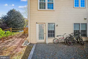 20672 Fairwater Pl, Sterling, VA 20165 - Photo 20