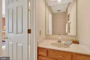 45590 Whitcomb Square, Sterling, VA 20166 - Photo 20