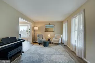 17372 Hilltop Dr, Purcellville, VA 20132 - Photo 6