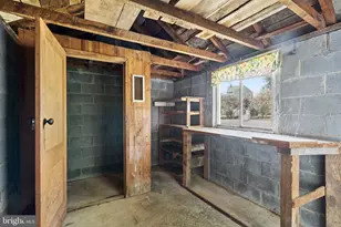 15 N Locust St, Round Hill, VA 20141 - Photo 54