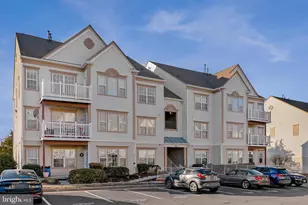 21855 Locomotive Terrace, Sterling, VA 20166 - Photo 2