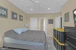 21855 Locomotive Terrace, Sterling, VA 20166 - Photo 20