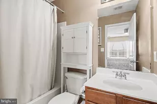 41627 Epping Green Square, Aldie, VA 20105 - Photo 20