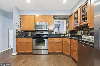 87 Sudbury Square, Sterling, VA 20164 - Photo 8