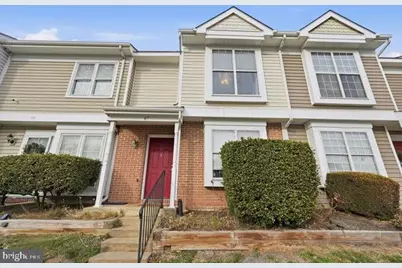 87 Sudbury Square, Sterling, VA 20164 - Photo 1