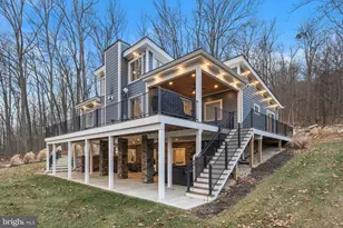 13549 Hanging Rock Ln, Lovettsville, VA 20180 - Photo 2