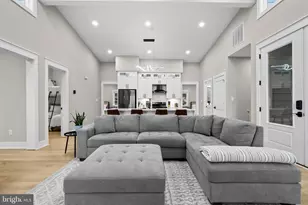 13549 Hanging Rock Ln, Lovettsville, VA 20180 - Photo 10