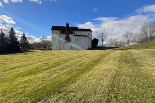 40452 Hickory Ridge Pl, Aldie, VA 20105 - Photo 4