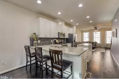 296 Wood Trestle Terrace SE, Leesburg, VA 20175 - Photo 4