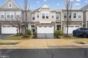 23550 Kingsdale Terrace, Brambleton, VA 20148 - Photo 2