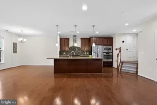 23550 Kingsdale Terrace, Brambleton, VA 20148 - Photo 6