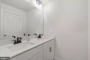 45176 Drowes Ter, Sterling, VA 20166 - Photo 26