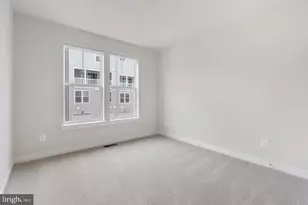 45176 Drowes Ter, Sterling, VA 20166 - Photo 28