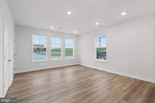 45176 Drowes Ter, Sterling, VA 20166 - Photo 6