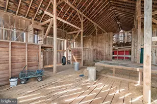 19937 Evergreen Mills Rd, Leesburg, VA 20175 - Photo 66