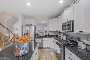 20751 Bridalveil Falls Terrace, Sterling, VA 20165 - Photo 4