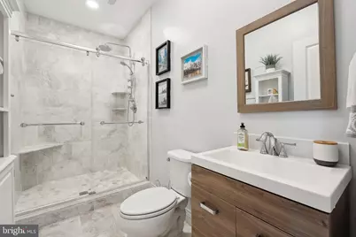 20386 Roslindale Drive, Ashburn, VA 20147 - Photo 8