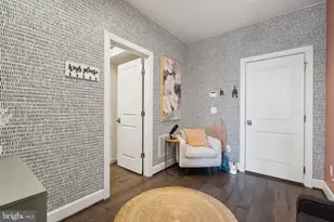 20386 Roslindale Dr, Ashburn, VA 20147 - Photo 10