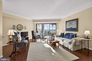 19385 Cypress Ridge Terrace, Leesburg, VA 20176 - Photo 14