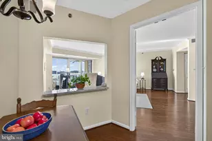 19385 Cypress Ridge Terrace, Leesburg, VA 20176 - Photo 28