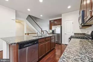 44089 Eastgate View Drive, Chantilly, VA 20152 - Photo 10