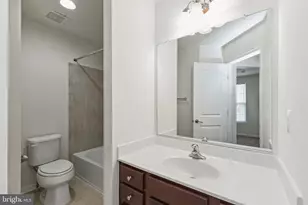 44089 Eastgate View Drive, Chantilly, VA 20152 - Photo 18