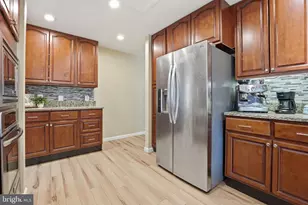 314 Sugarland Run Dr, Sterling, VA 20164 - Photo 12
