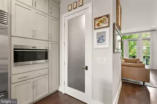 20304 Northpark Dr, Ashburn, VA 20147 - Photo 14