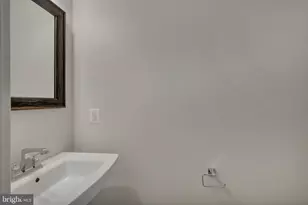 17251 Old Ingelside Dr, Round Hill, VA 20141 - Photo 22