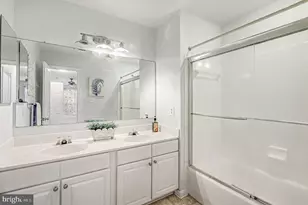 20402 Cool Fern Square, Ashburn, VA 20147 - Photo 32