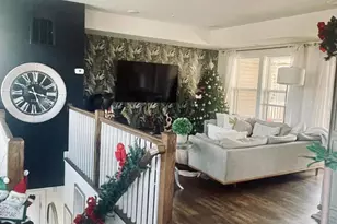 44794 Tiverton Sq, Ashburn, VA 20147 - Photo 6