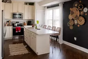 44794 Tiverton Sq, Ashburn, VA 20147 - Photo 4