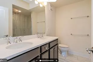 44794 Tiverton Sq, Ashburn, VA 20147 - Photo 16