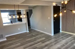 309 Brethour Ct, Sterling, VA 20164 - Photo 4