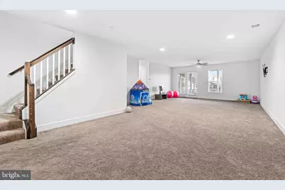 25528 Woodbine Farm Drive, Chantilly, VA 20152 - Photo 28