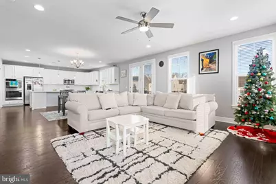 25528 Woodbine Farm Drive, Chantilly, VA 20152 - Photo 16