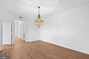 19375 Cypress Ridge Terrace, Leesburg, VA 20176 - Photo 12