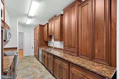 19375 Cypress Ridge Terrace #901, Leesburg, VA 20176 - Photo 8