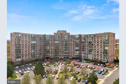 19375 Cypress Ridge Terrace #901, Leesburg, VA 20176 - Photo 1