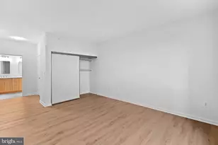 19375 Cypress Ridge Terrace, Leesburg, VA 20176 - Photo 22